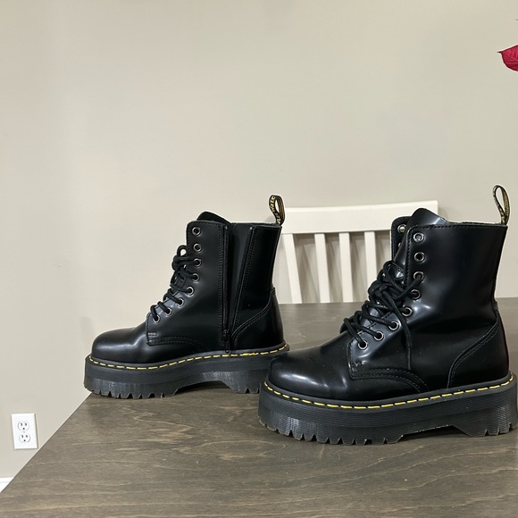 Authentic Jadon Boot Dr. Martens (Docs) - Picture 2 of 5